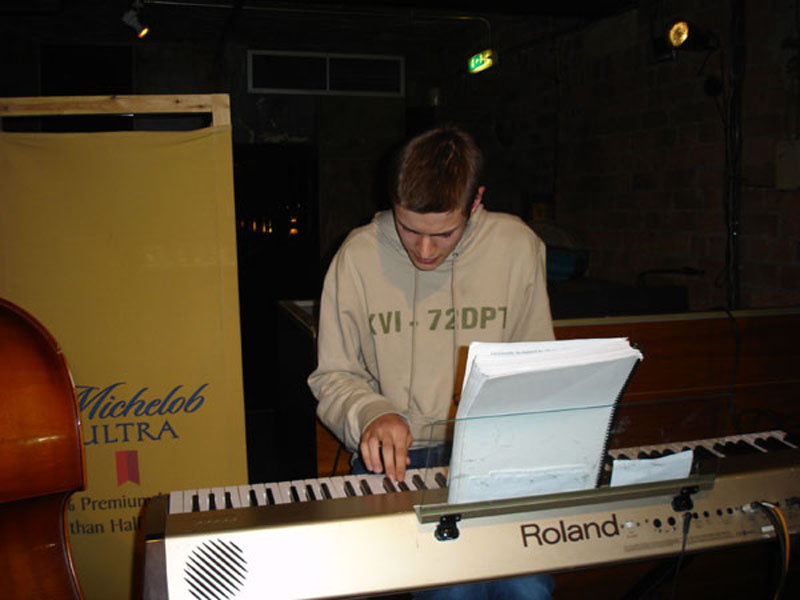 06
